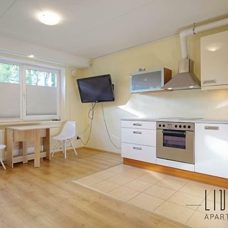 Sunny Studio With Parking, Self-Check-In & Wi-Fi Таллин Экстерьер фото