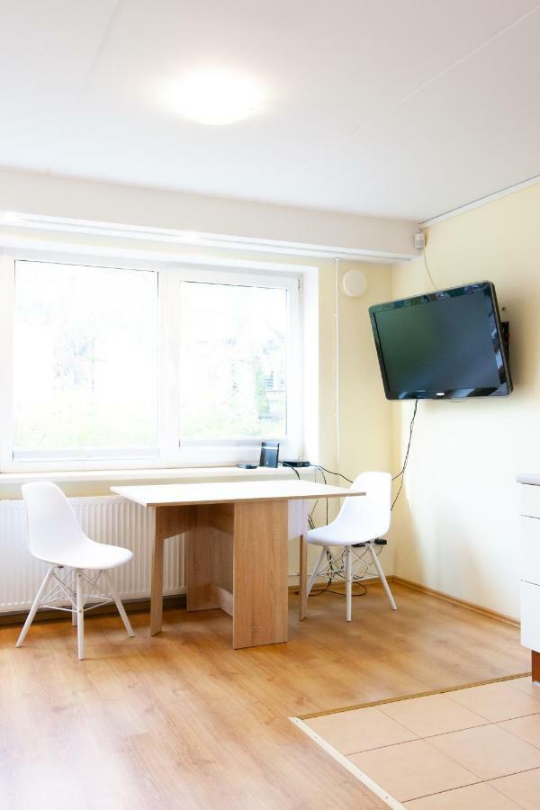Sunny Studio With Parking, Self-Check-In & Wi-Fi Таллин Экстерьер фото