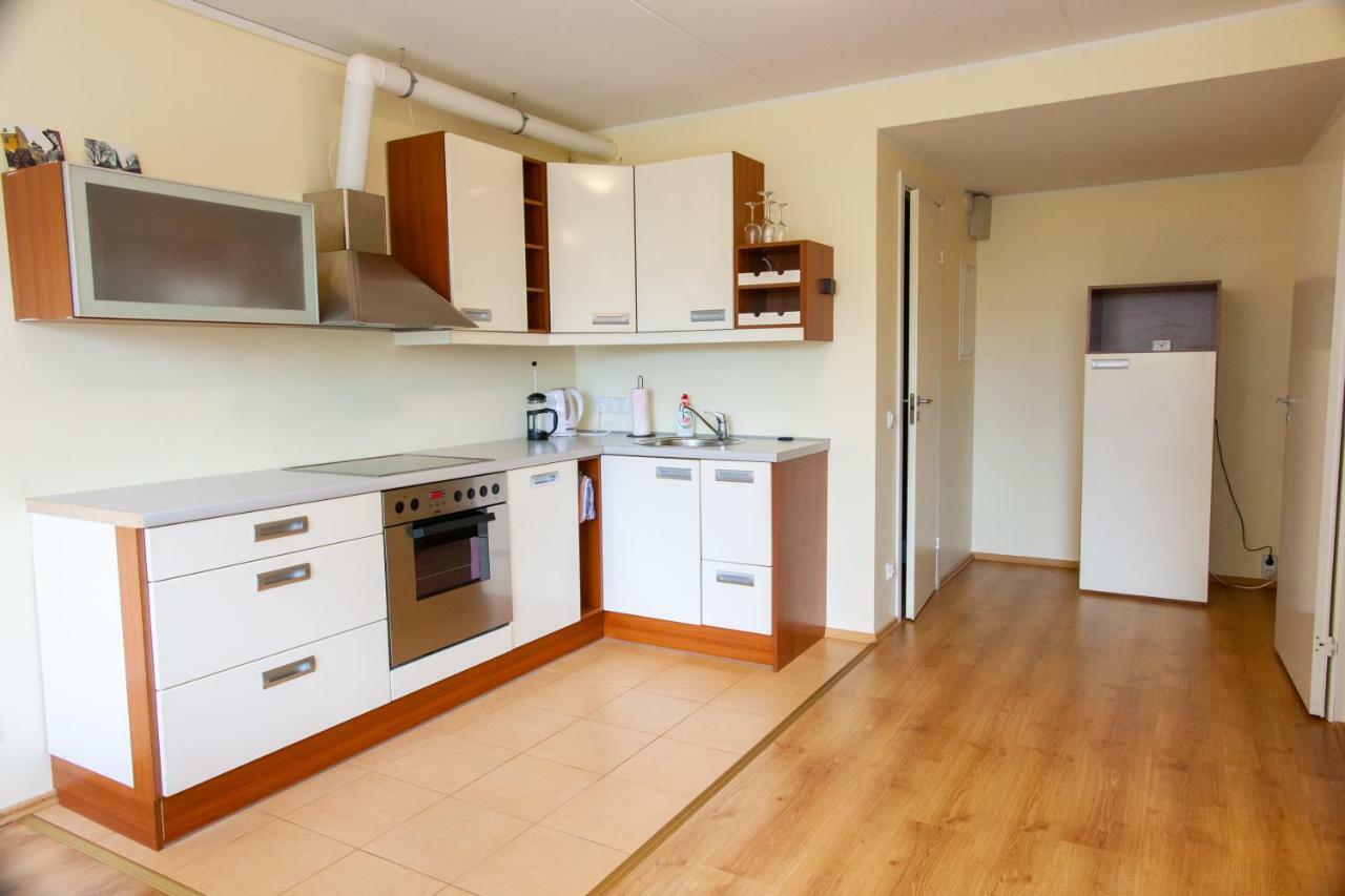 Sunny Studio With Parking, Self-Check-In & Wi-Fi Таллин Экстерьер фото