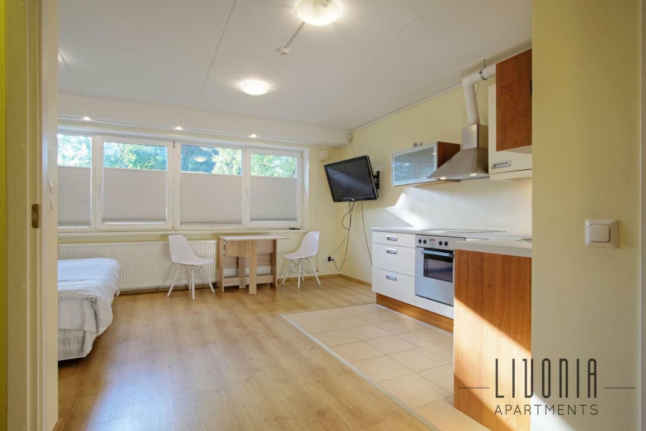 Sunny Studio With Parking, Self-Check-In & Wi-Fi Таллин Экстерьер фото