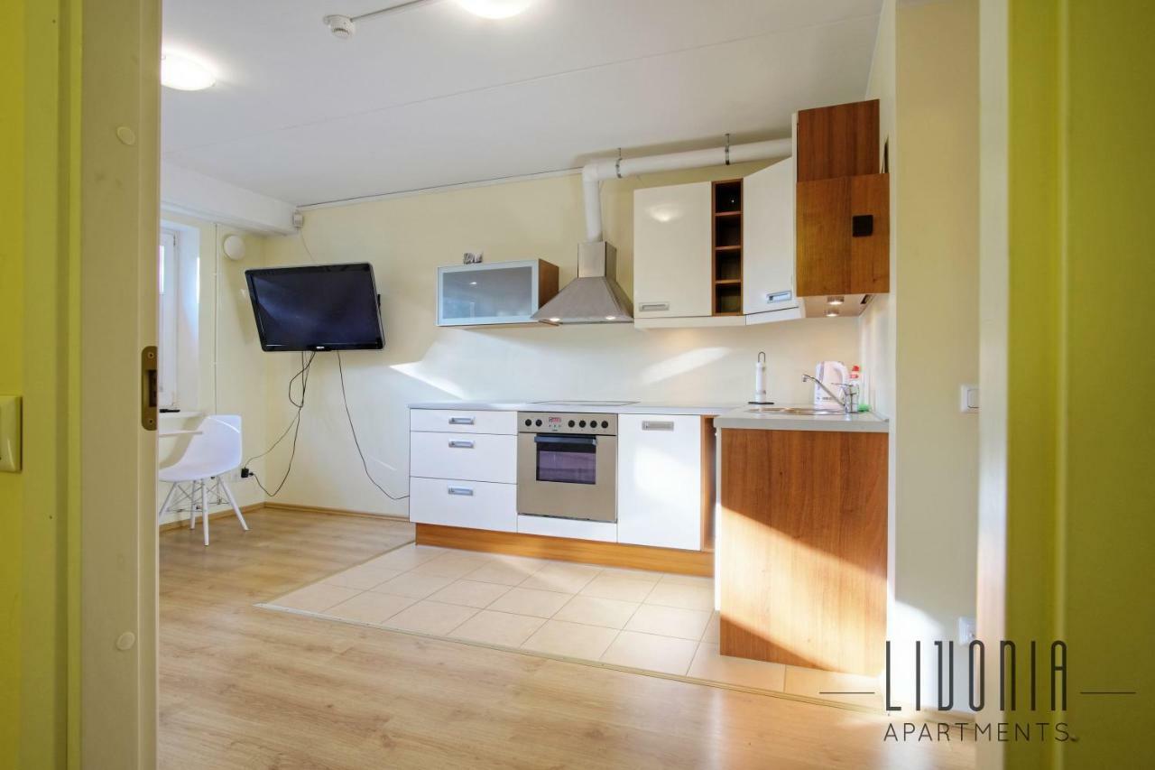 Sunny Studio With Parking, Self-Check-In & Wi-Fi Таллин Экстерьер фото