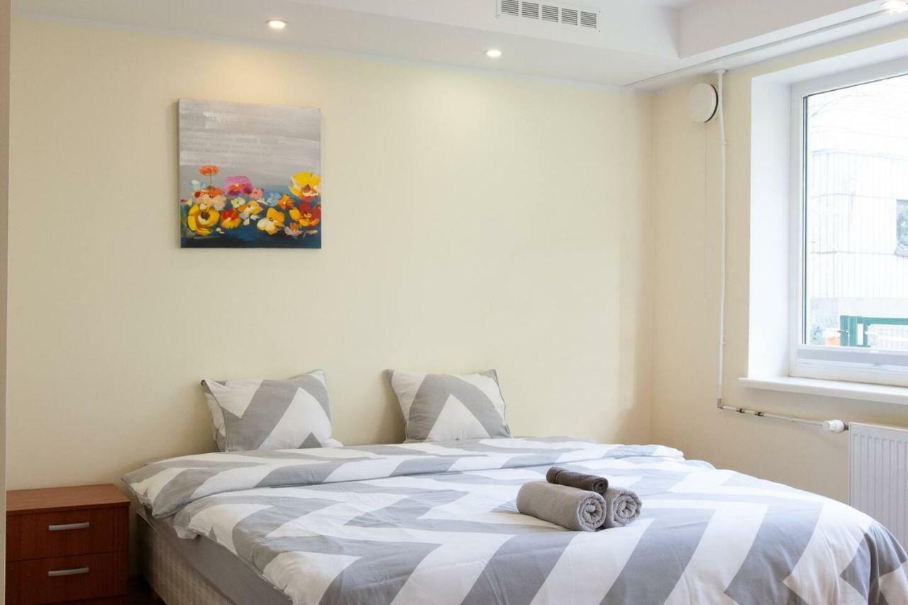 Sunny Studio With Parking, Self-Check-In & Wi-Fi Таллин Экстерьер фото