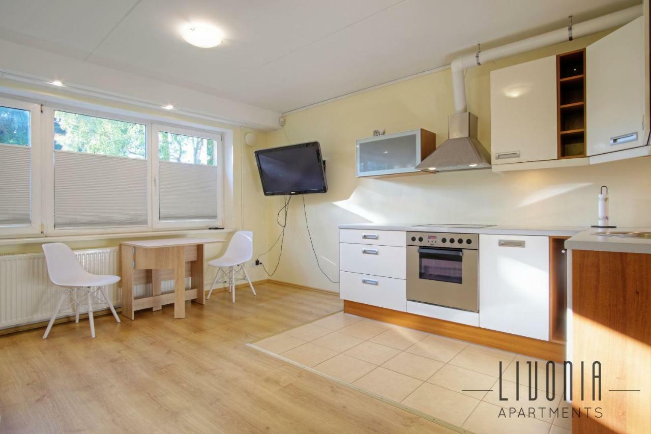 Sunny Studio With Parking, Self-Check-In & Wi-Fi Таллин Экстерьер фото