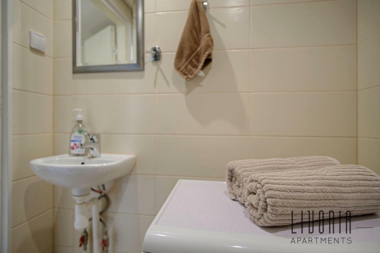 Sunny Studio With Parking, Self-Check-In & Wi-Fi Таллин Экстерьер фото