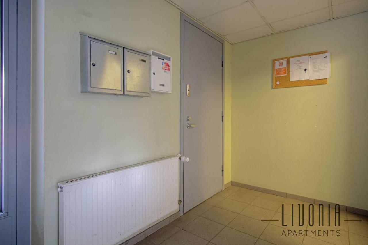 Sunny Studio With Parking, Self-Check-In & Wi-Fi Таллин Экстерьер фото